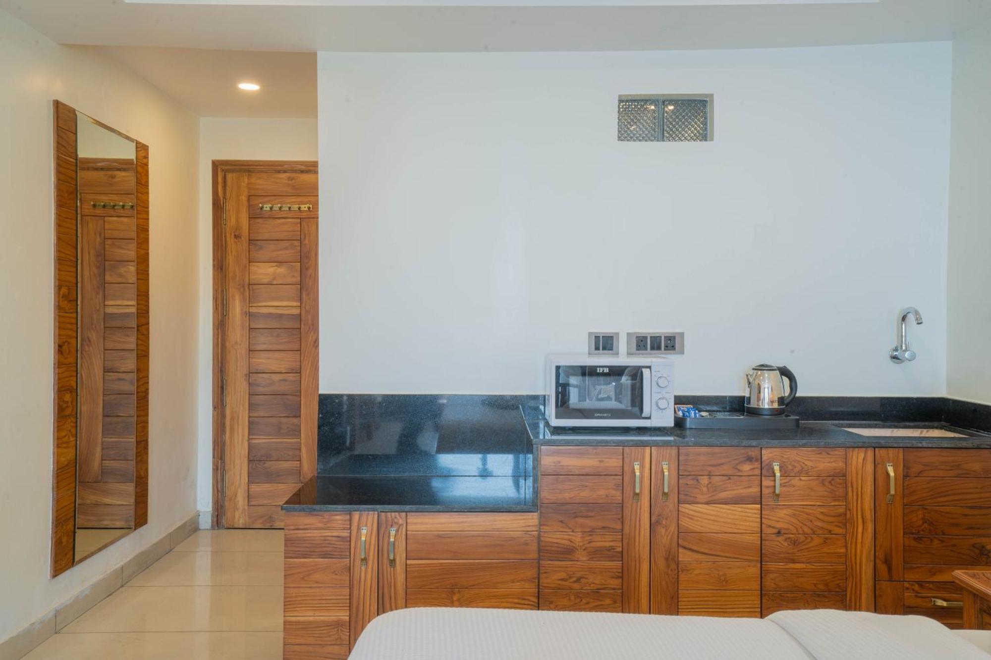 Perfectstayz Mokshada Suites Mussoorie Eksteriør billede